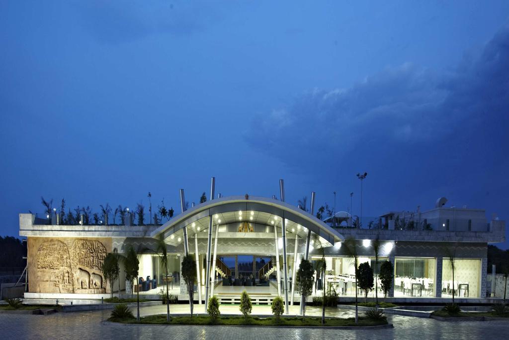 Grande Bay Resort And Spa Mamallapuram Экстерьер фото